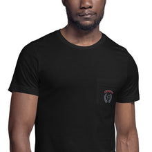تحميل الصورة في عارض المعرض ، Men's Pocket T-Shirt